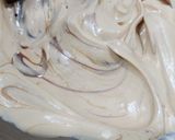 Foto del paso 4 de la receta: 🍰Crema cheesecake de dulce de leche y oreo 🍰 Para relleno / cobertura de tortas 🍰