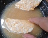 Foto langkah ke 3 dari resep Tempe goreng ketumbar.