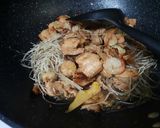 รูปขั้นตอนการทำที่ 4 ของ กุ้งอบวุ้นเส้น