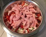 Une image de l'étape 7 de Veau sauté aux poivrons,oignon et sauce tomate.