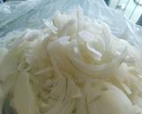 Foto del paso 3 de la receta: Hígado encebollado hasta para'los chamacos