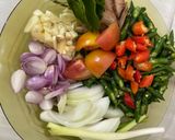 Foto langkah ke 3 dari resep Ayam Kecap Cabe Ijo.