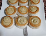 Foto del paso 3 de la receta: Volovanes rellenos de Mejillones en escabeche