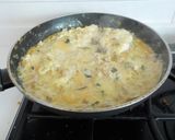 Foto del paso 18 de la receta Rape con salsa de hígado de rape, calabacín y puerro