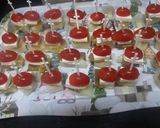 Foto del paso 7 de la receta Pinchos de melón, lomo, queso y tomate
