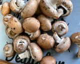 Une image de l'étape 3 de Poulet à la crème, champignons et épices.