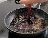 Foto del paso 3 de la receta: Solomillo de cerdo con glaseado de cerezas