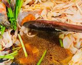 A picture of step 6 of Char Kuey Teow Malaysia.