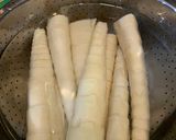 Hình bước làm 2 của món Canh Chua Tôm Măng Trúc