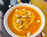 Foto del passaggio 3 della ricetta Vellutata di zucca al curry