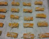 Foto langkah ke 5 dari resep Kaasstengels Super Ngeju.