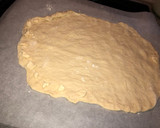 Foto del paso 4 de la receta: Pizza casera completamente masa fácil y sin apenas reposo