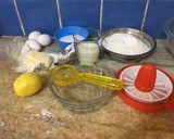 Foto del paso 1 de la receta: Budín de limón súper esponjoso con glasé y semillas de amapola 🍋