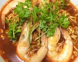 Hình bước làm 2 của món Mì Gói Tôm