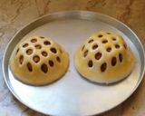 A picture of step 10 of Chicken stuffed cheese burger.