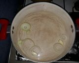Foto del paso 1 de la receta: Sopa de chipilín con huevo...🇸🇻