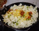 A picture of step 2 of Farfelle Pasta.