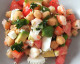 Foto del paso 3 de la receta: Ensalada de garbanzos con langostinos marinados