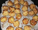 A picture of step 3 of 404 * Veal, Zucchini, and Parmesan Meatballs 🥩🥒🧀 in Air Fryer.
