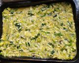Foto del paso 5 de la receta: Cuadrados de cebolla, puerro, zucchini y queso 🧀