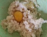 Foto langkah ke 2 dari resep Pempek belah isi ebi pedas.