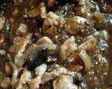 Foto del paso 2 de la receta: Puerco entomatado con champiñones