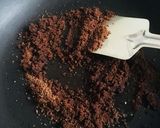 A picture of step 1 of Museli jaggery laddu.