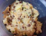 A picture of step 1 of Puchka paani puri.