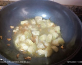 Foto del paso 4 de la receta: Spaghetti de ajo y guindilla con alcachofas