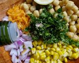 Foto langkah ke 3 dari resep Chickpeas Salad / Salad Kacang Arab.