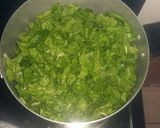 A picture of step 1 of Cheese Spinach.