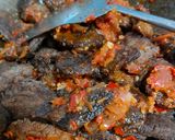 Foto langkah ke 6 dari resep Daging Gepuk Balado (393).