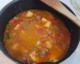 Foto del paso 4 de la receta Ternera guisada con pimientos y cebolla