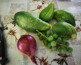 Foto del paso 2 de la receta: Ensalada de pepino con zumo de uvas verdes 🥒