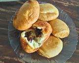 Foto langkah ke 5 dari resep roti goreng isi kacang tanah .