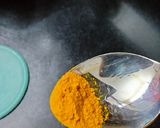 हल्दी, सोंठ वाला दूध (Haldi sonth wala doodh recipe in hindi) रेसिपी चरण 2 फोटो