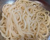 A picture of step 4 of Japanese style Bukkake Udon.