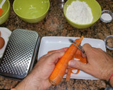 Foto del paso 1 de la receta: Bizcocho de zanahorias y nueces
