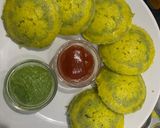 A picture of step 6 of Jowar Marble Dhokla.