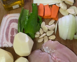 Foto del paso 1 de la receta: Pechuga de pollo rellena al vino miel