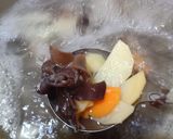 Foto langkah ke 1 dari resep Sayur Sop Praktis.
