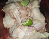 Foto langkah ke 1 dari resep Ayam goreng langkuas.
