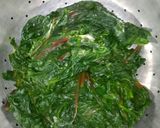 Foto del paso 2 de la receta: Panques rellenos de hojas verdes 🌱🌿🍀