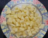 A picture of step 2 of Aloo puri.