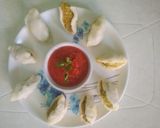 A picture of step 3 of Momos Chutney.