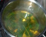 A picture of step 2 of Lemon grass and mint tea.