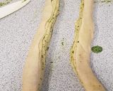 Foto del paso 10 de la receta: Corona trenzada de pan con pesto