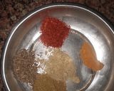 स्पाइसी आलू (Spicy aloo recipe in Hindi) रेसिपी चरण 3 फोटो
