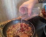 Foto del paso 3 de la receta: Filetes rusos en salsa española