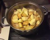 Une image de l'étape 5 de Cocotte de poulet aux champignons.